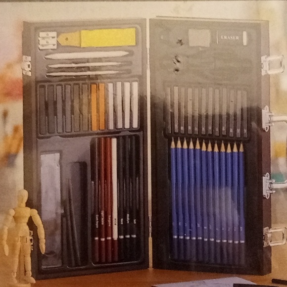 Sketching Art Kit - Picture 2 of 2